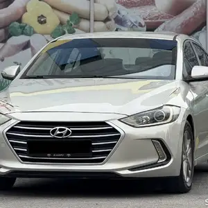 Hyundai Elantra, 2017