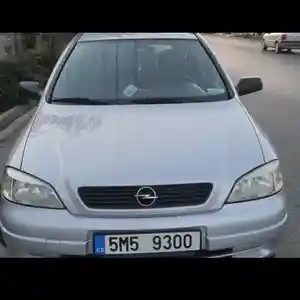 Лобовое стекло от Opel