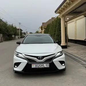 Toyota Camry, 2022