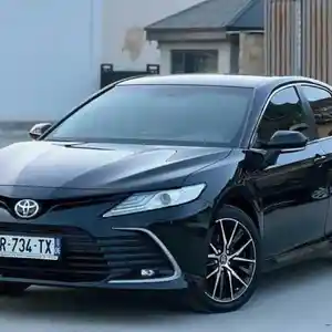 Лобовое стекло от Toyota Camry 6