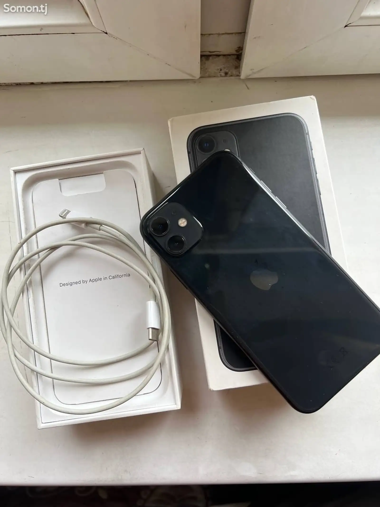 Apple iPhone 11, 64 gb, Black-1