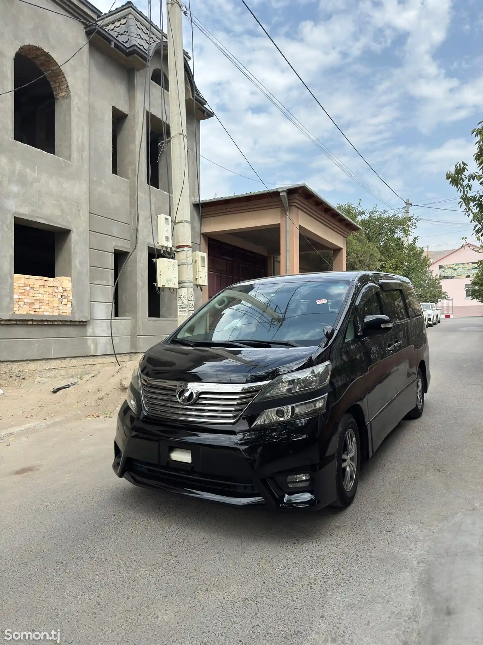 Toyota Vellfire, 2014-1