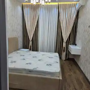 3-комн. квартира, 3 этаж, 80м², 19мкр