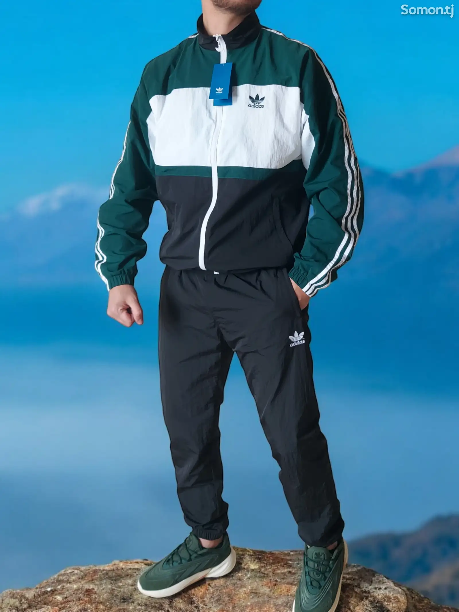 Спортивный костюм Adidas-1