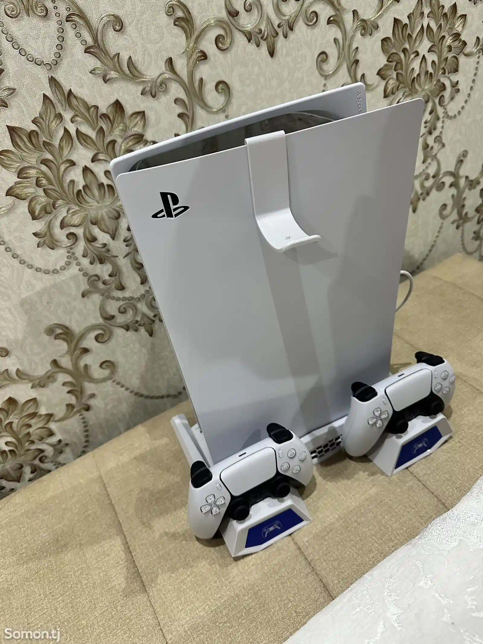 Игровая приставка Sony PlayStation 5 1TB-1