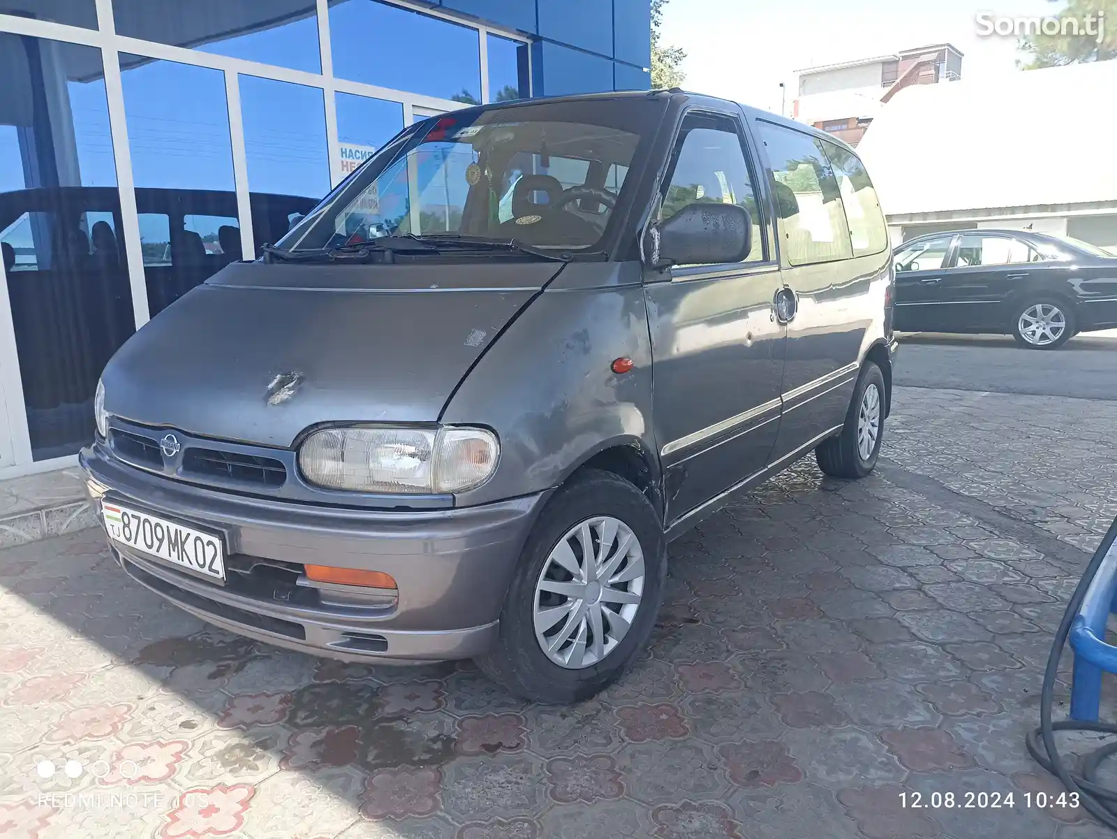 Nissan Serena, 1996-2