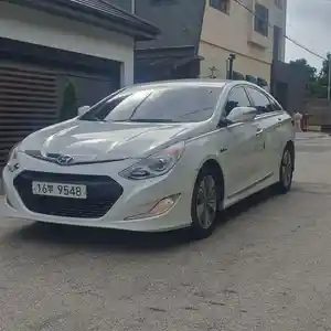 Hyundai Sonata, 2014