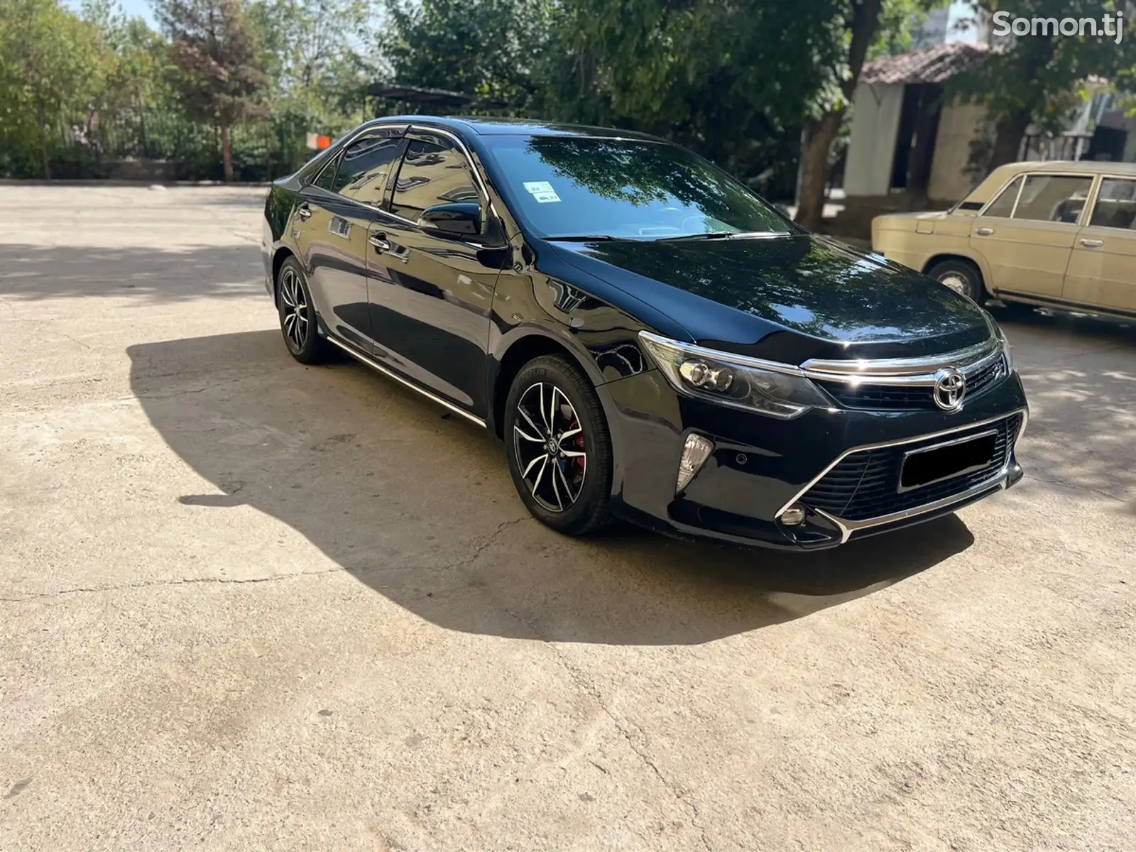 Toyota Camry, 2015-4