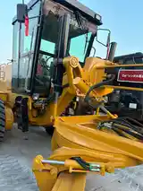 Грейдер Caterpillar 140K-4