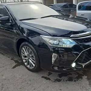 Toyota Camry, 2015