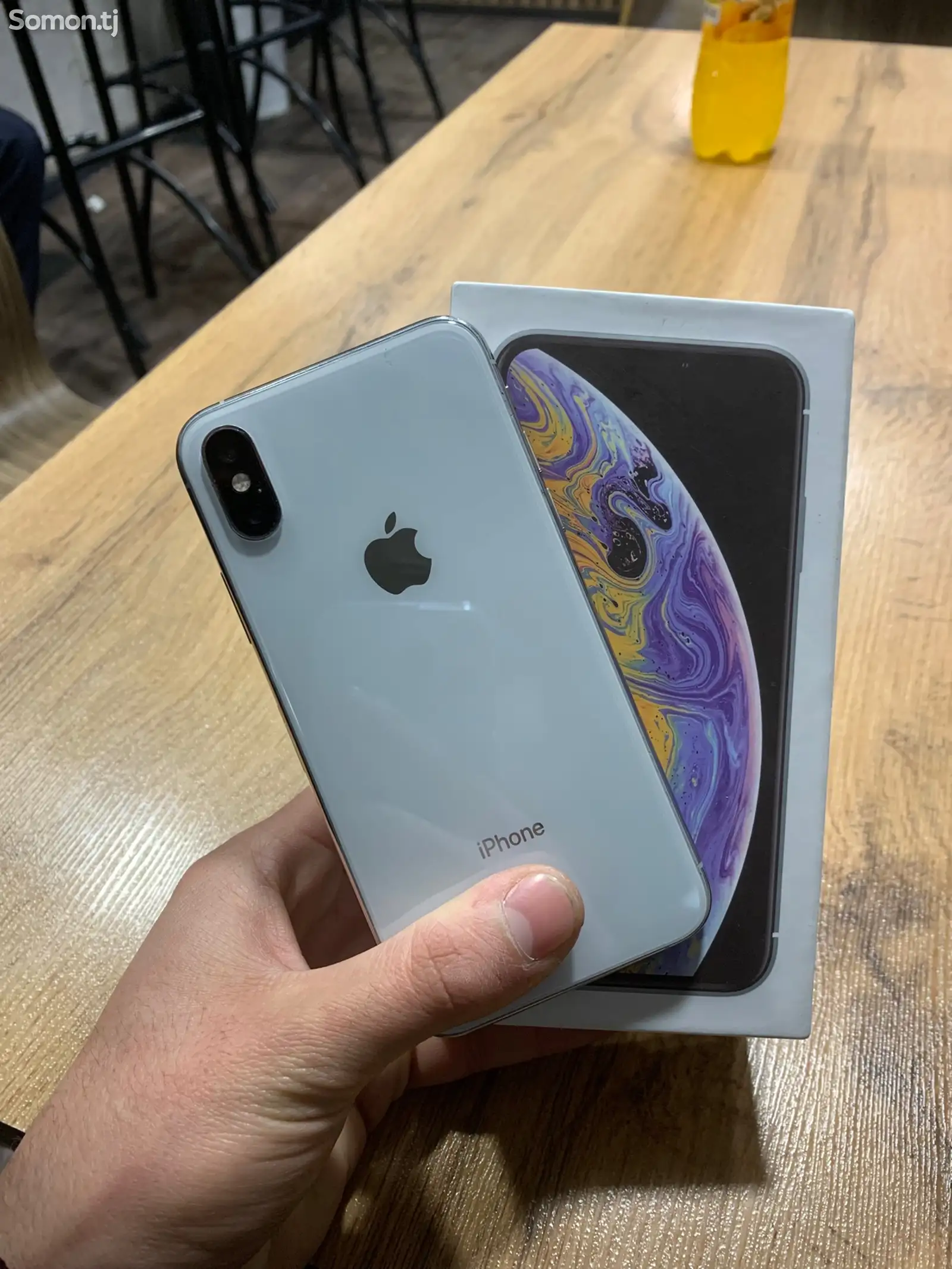 Apple iPhone Xs, 256 gb, Silver-1