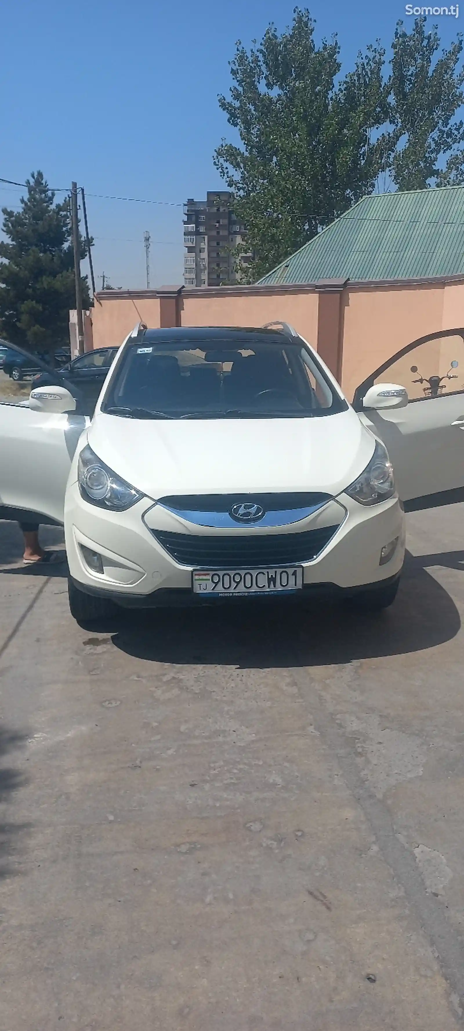 Hyundai Tucson, 2011-1