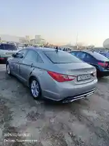 Hyundai Sonata, 2010-2