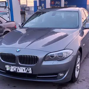 BMW 5 series, 2011