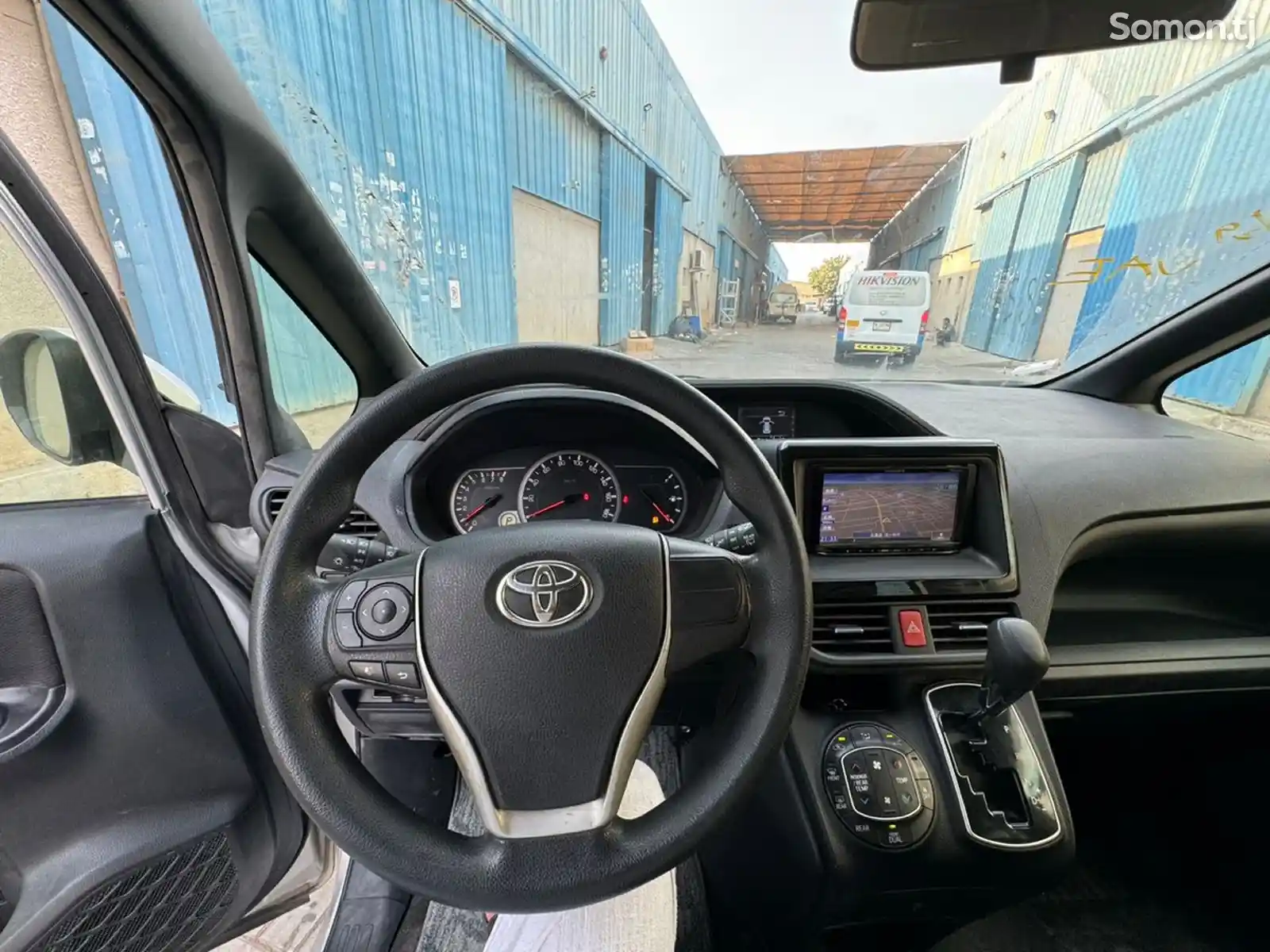 Toyota Voxy, 2014-12