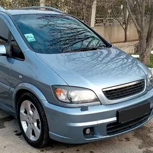 Opel Zafira, 2003