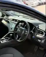 Toyota Camry, 2018-14