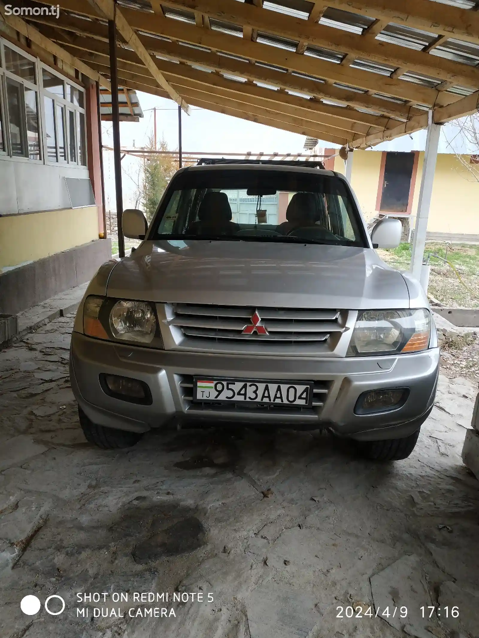 Mitsubishi Montero, 2002-1