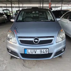 Opel Zafira, 2006