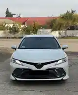 Toyota Camry, 2018-2