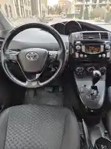 Toyota Corolla Verso, 2010-8