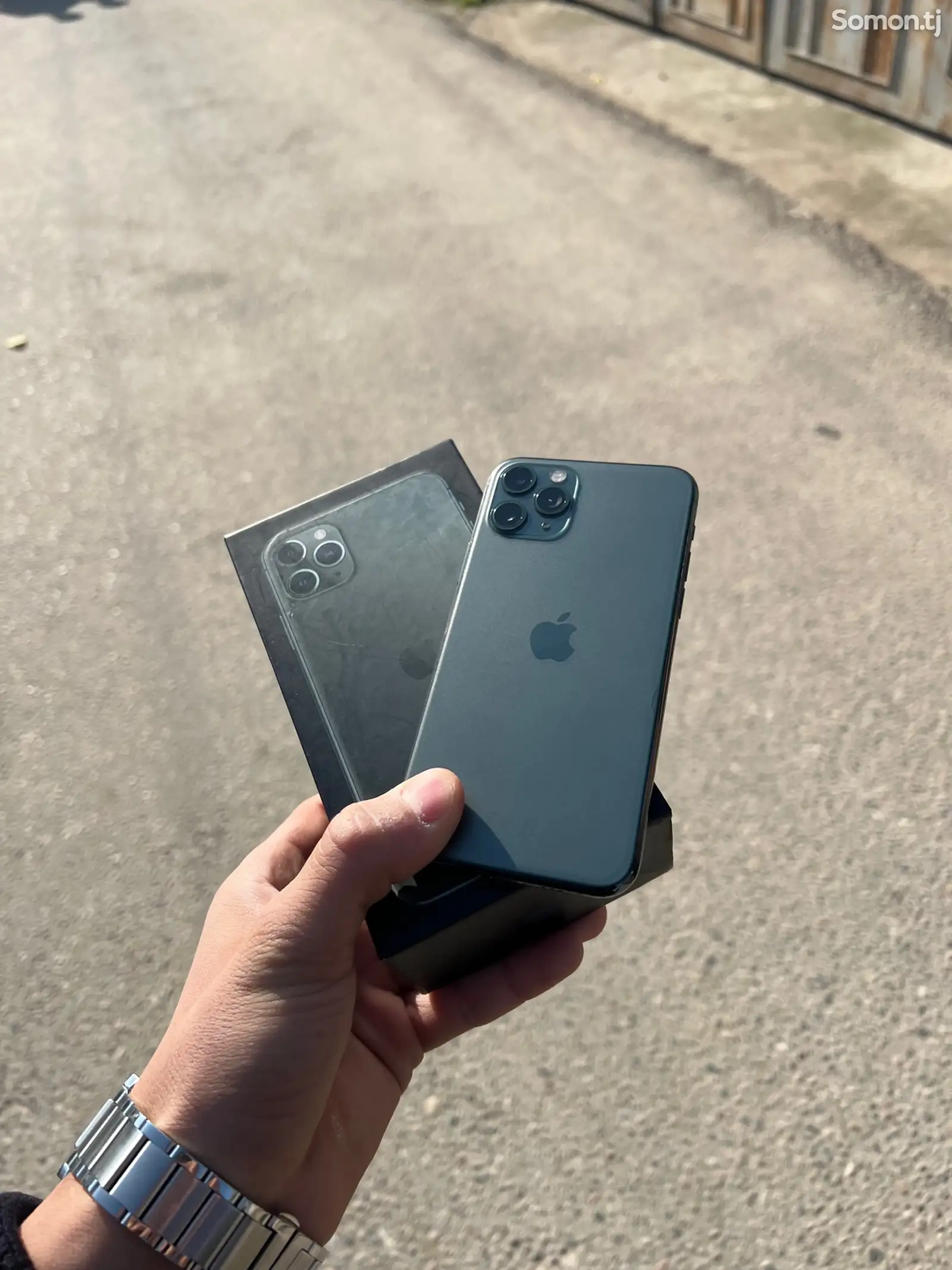 Apple iPhone 11 Pro, 64 gb, Midnight Green-1