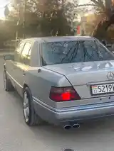 Mercedes-Benz W124, 1995-3