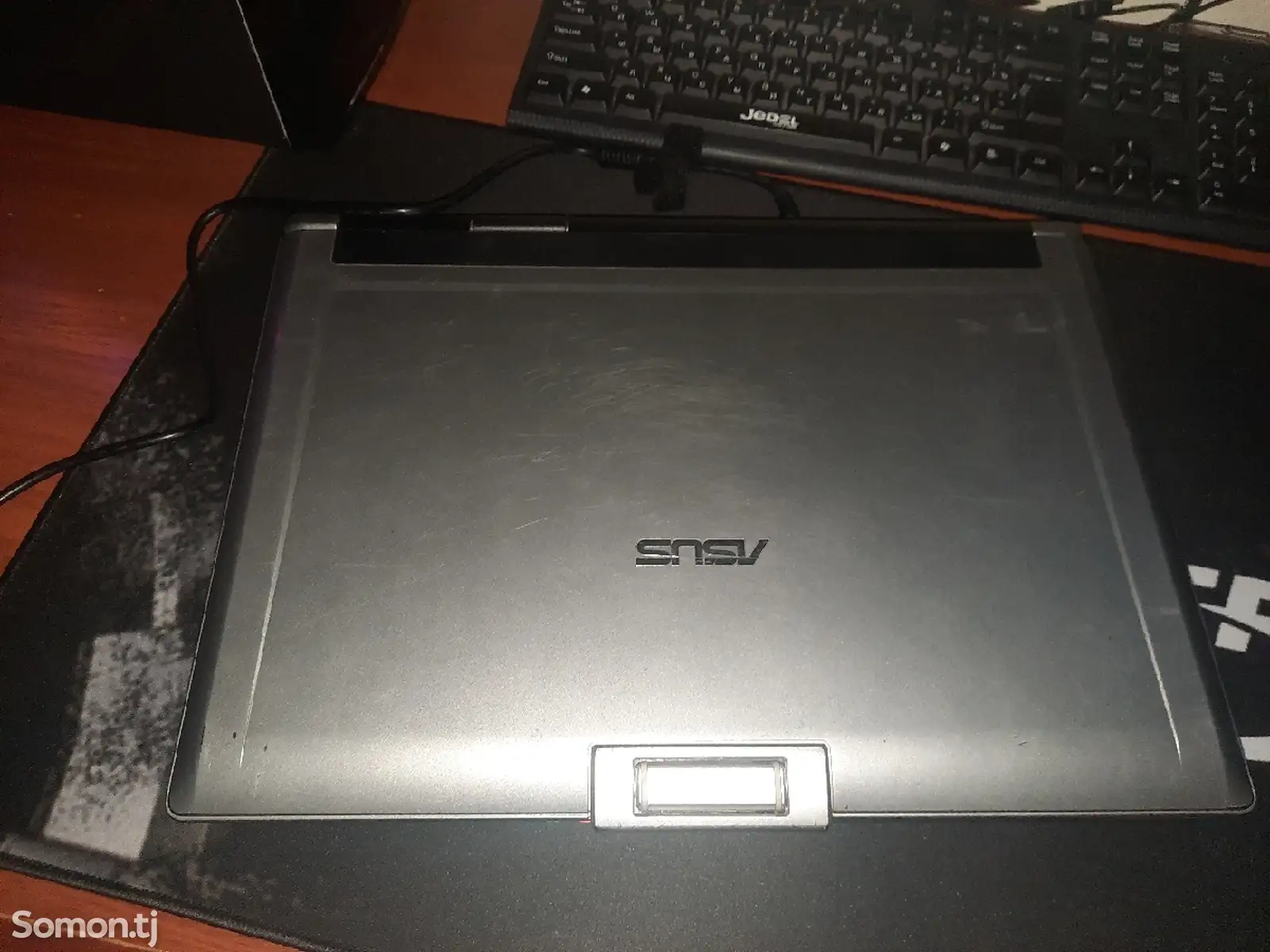 Ноутбук Asus 5FR-1