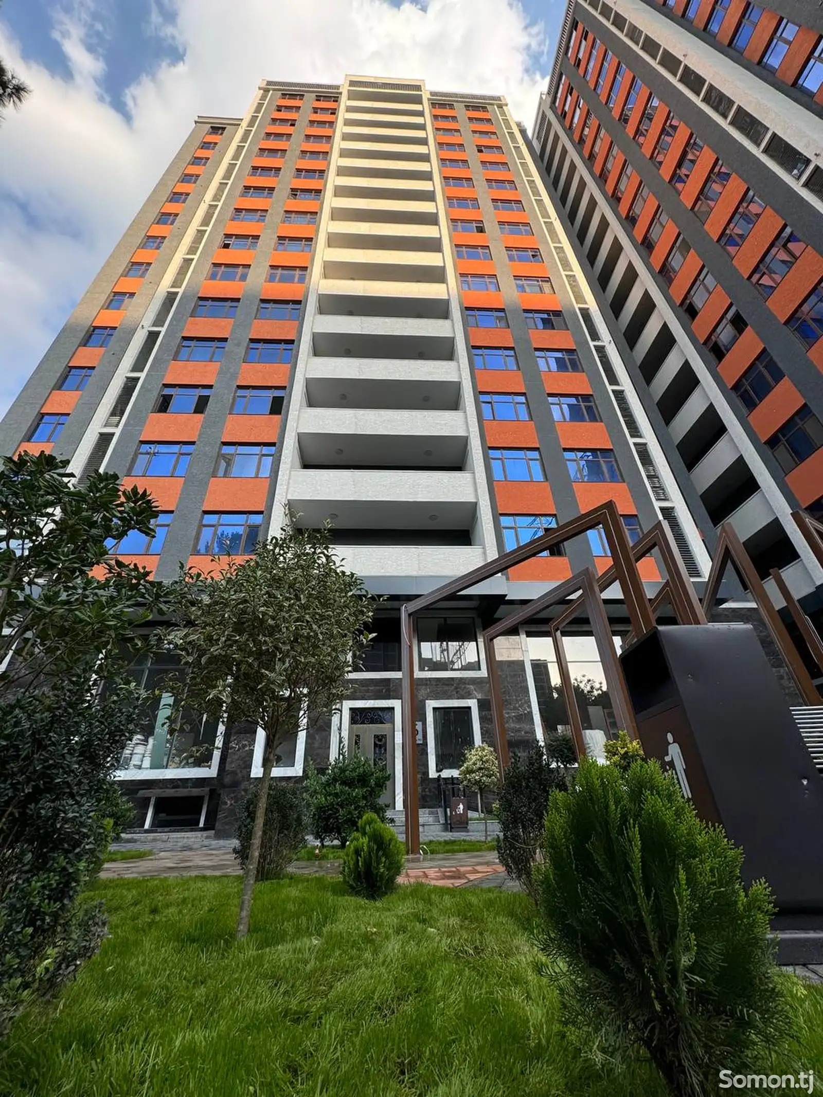 3-комн. квартира, 11 этаж, 98 м², И. Сомони-3