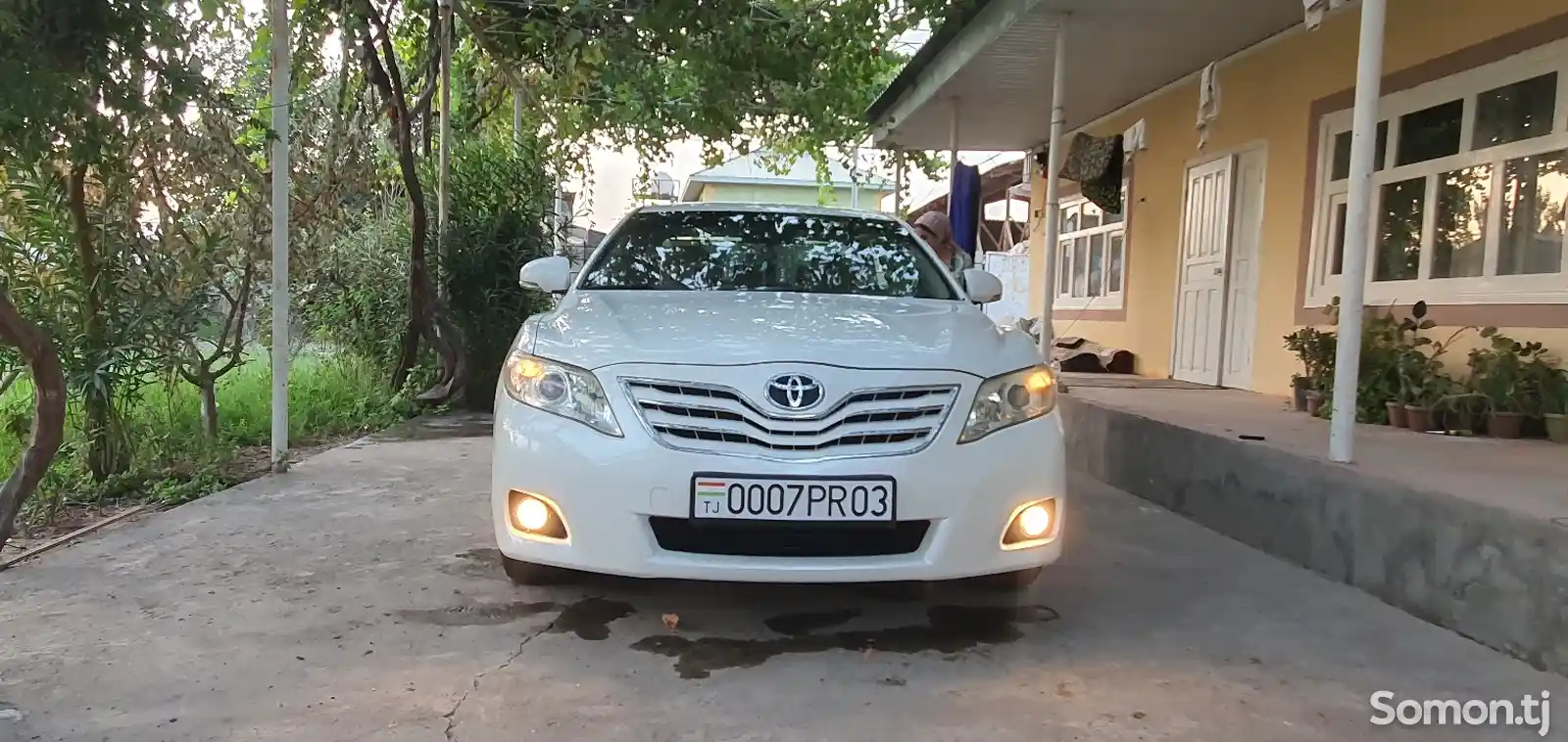 Toyota Camry, 2010-6