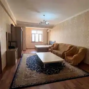 2-комн. квартира, 9 этаж, 80м², И.Сомони