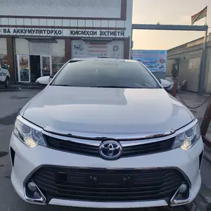 Toyota Camry, 2015