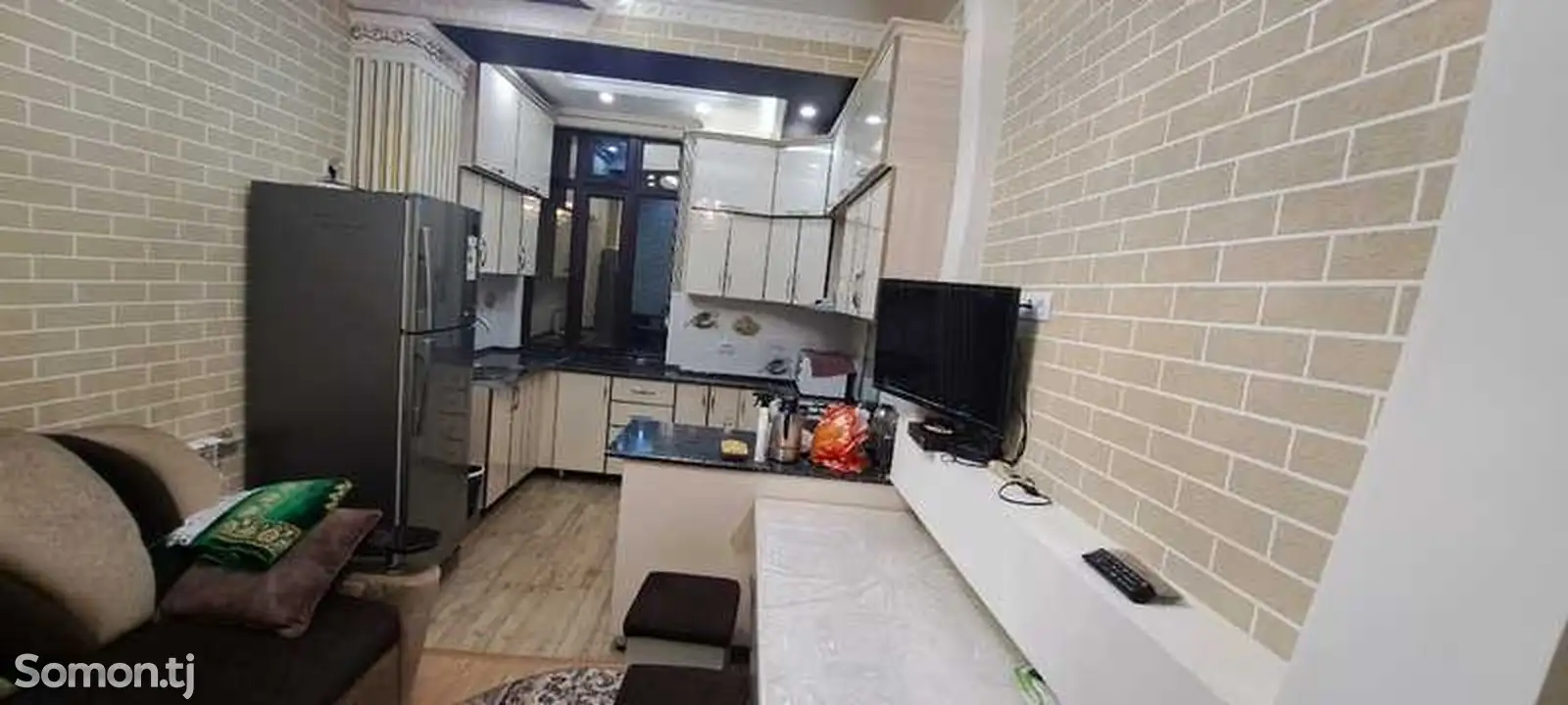 2-комн. квартира, 6 этаж, 75м², Аэропорт 4 дома-1