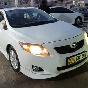 Toyota Corolla, 2010