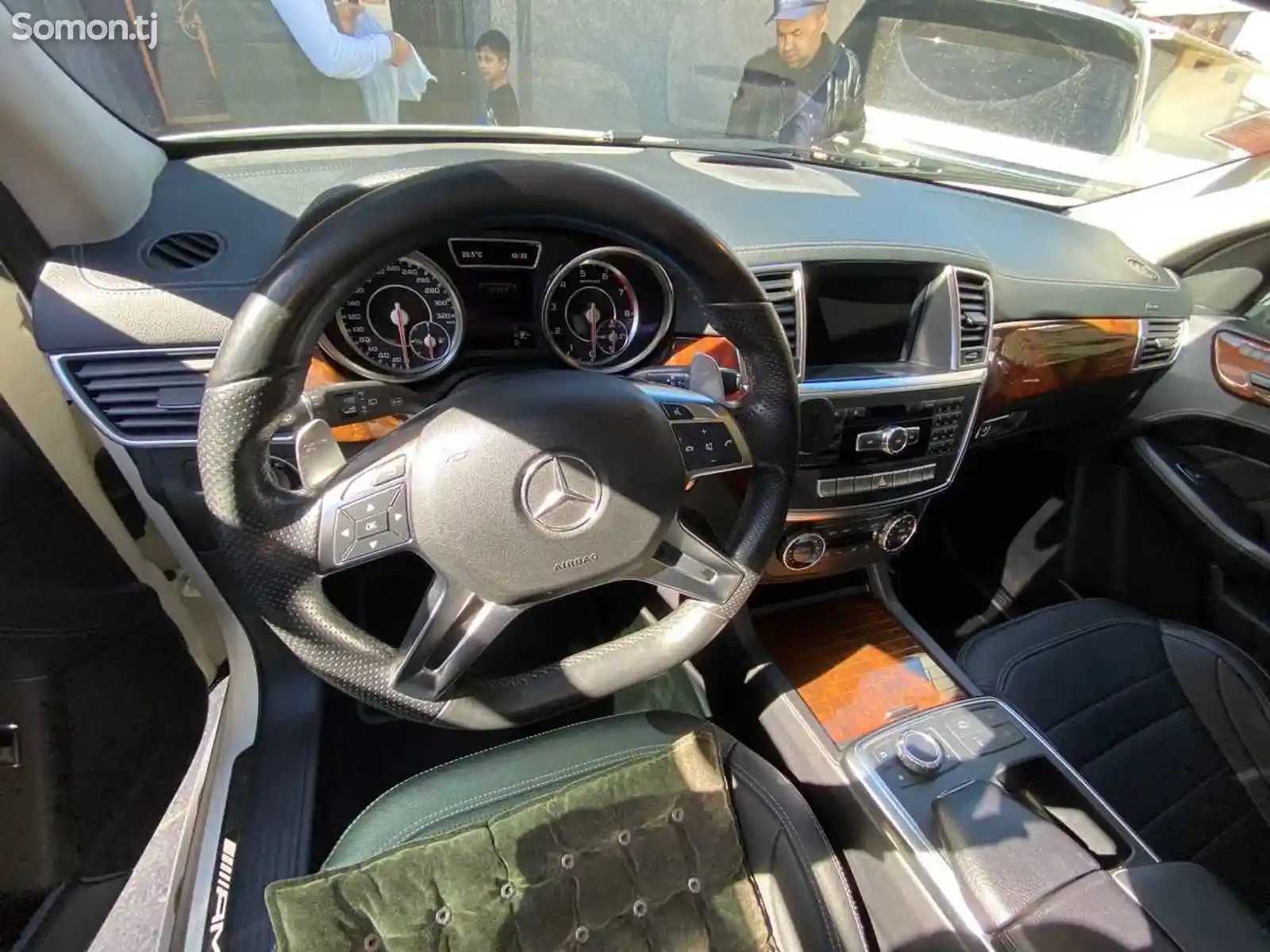 Mercedes-Benz ML class, 2015-6