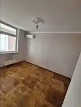 4-комн. квартира, 3 этаж, 68м², Шохмансур 9км-8