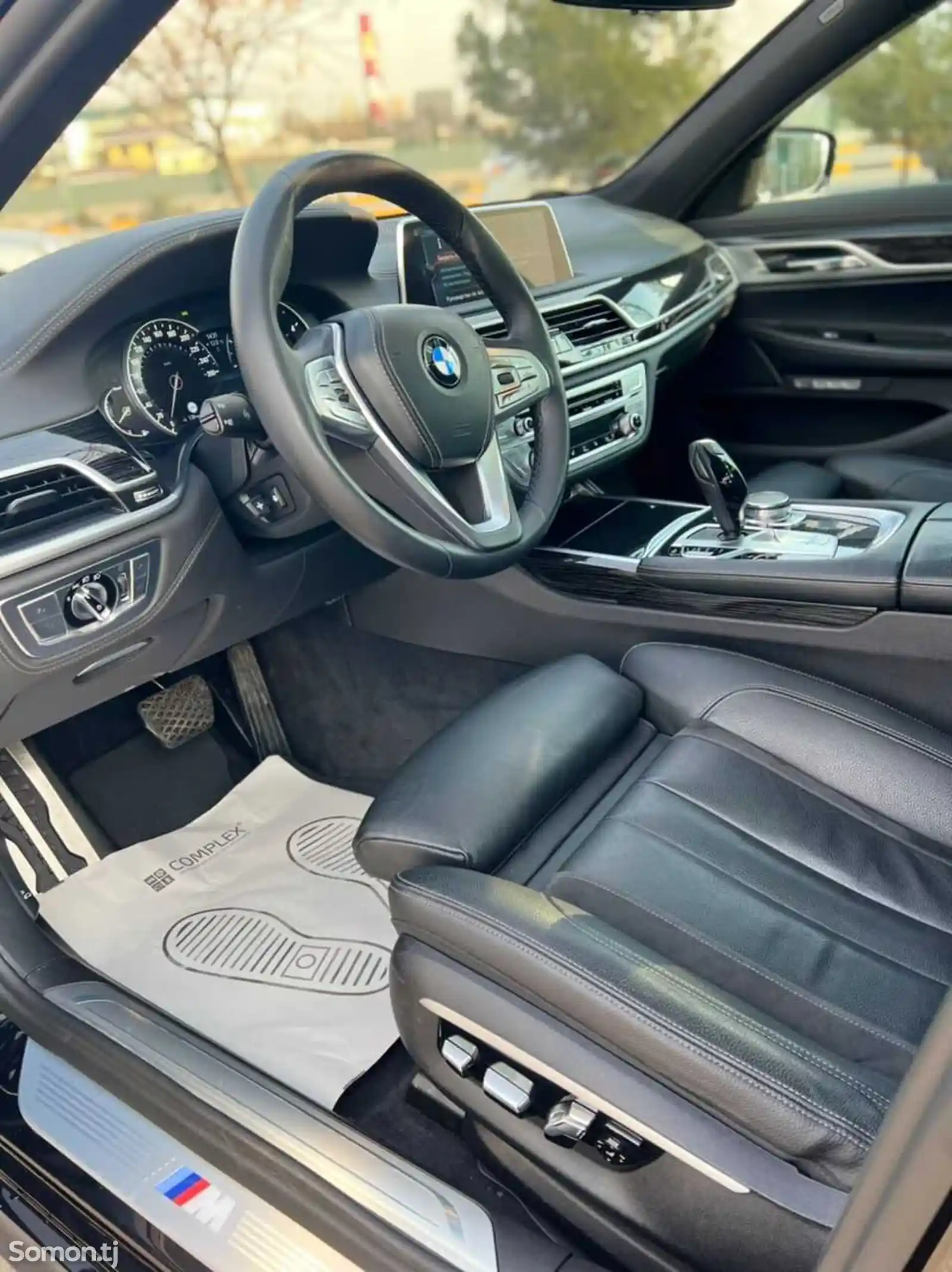 BMW 7 series, 2018-6