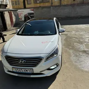 Hyundai Sonata, 2014