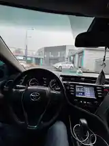 Toyota Camry, 2018-9