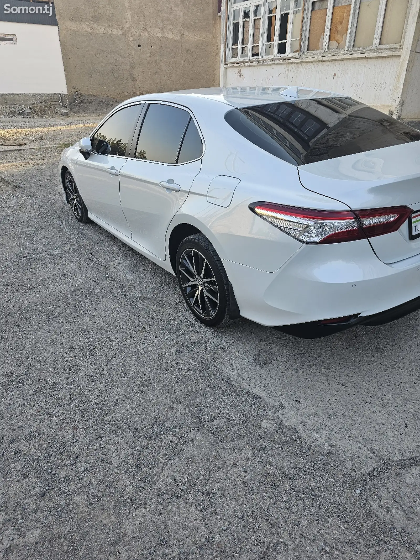 Toyota Camry, 2021-4