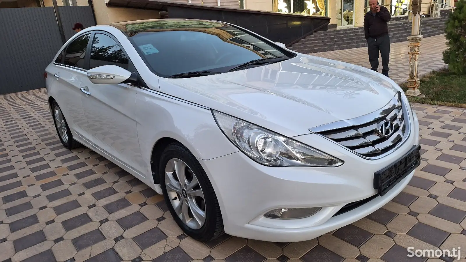 Hyundai Sonata, 2010-2