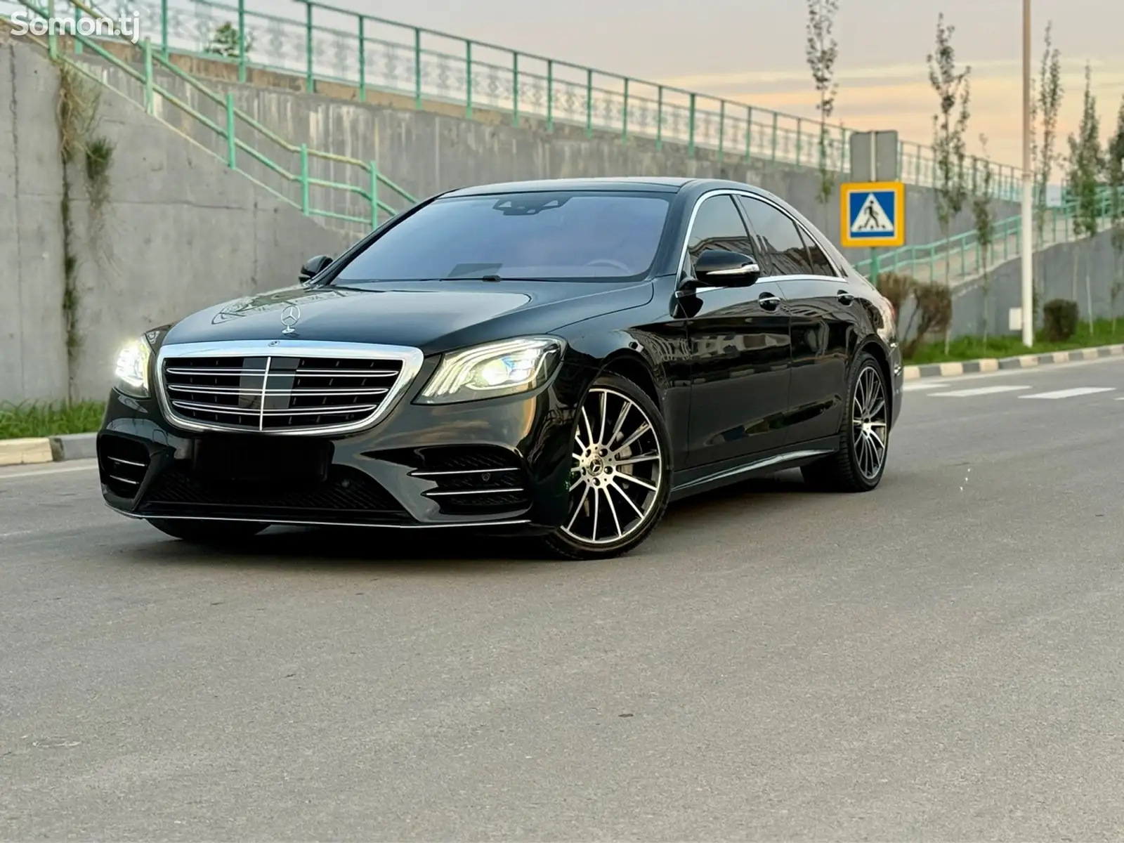 Mercedes-Benz S class, 2019-1