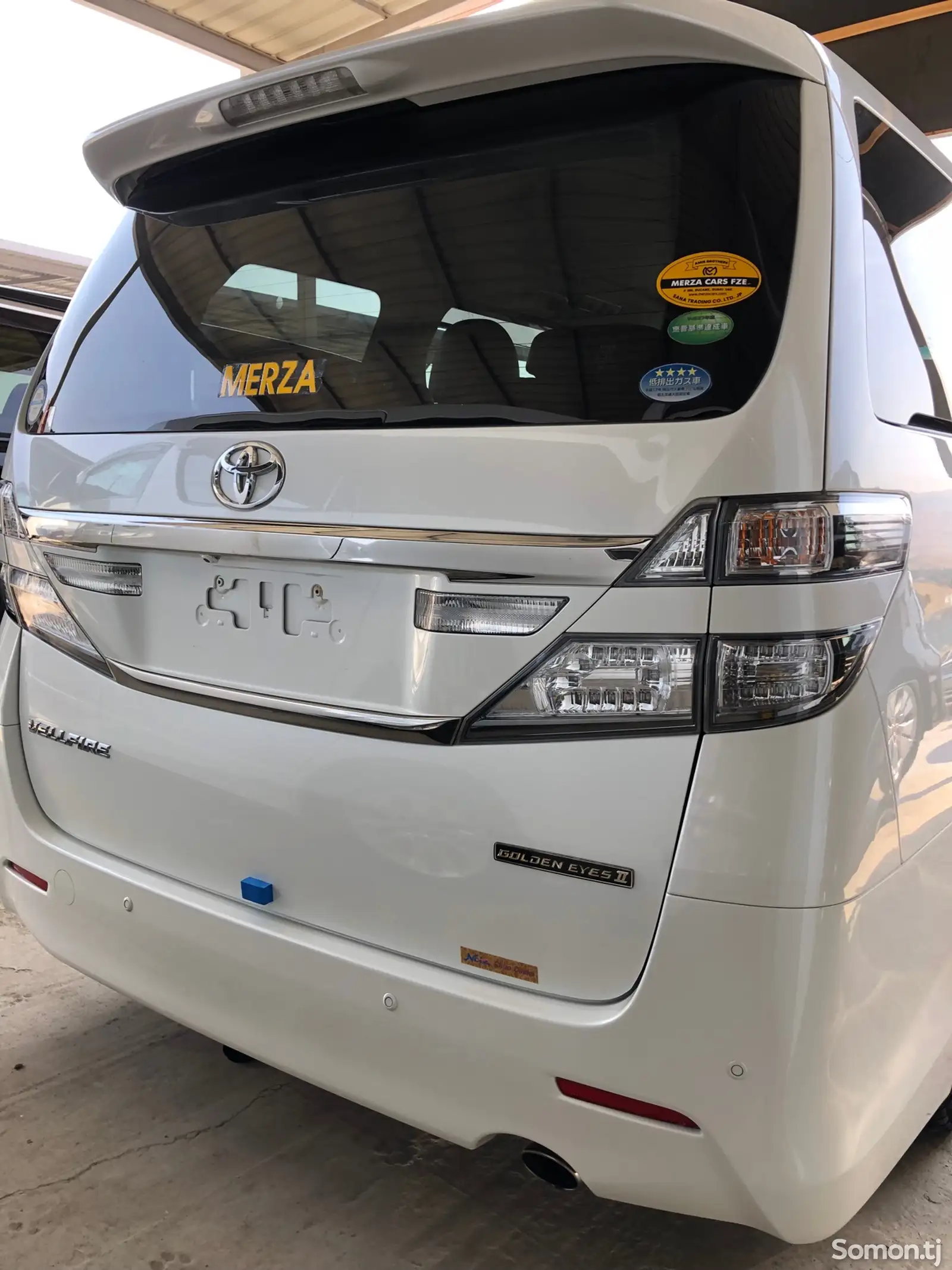 Toyota Vellfire, 2014-8