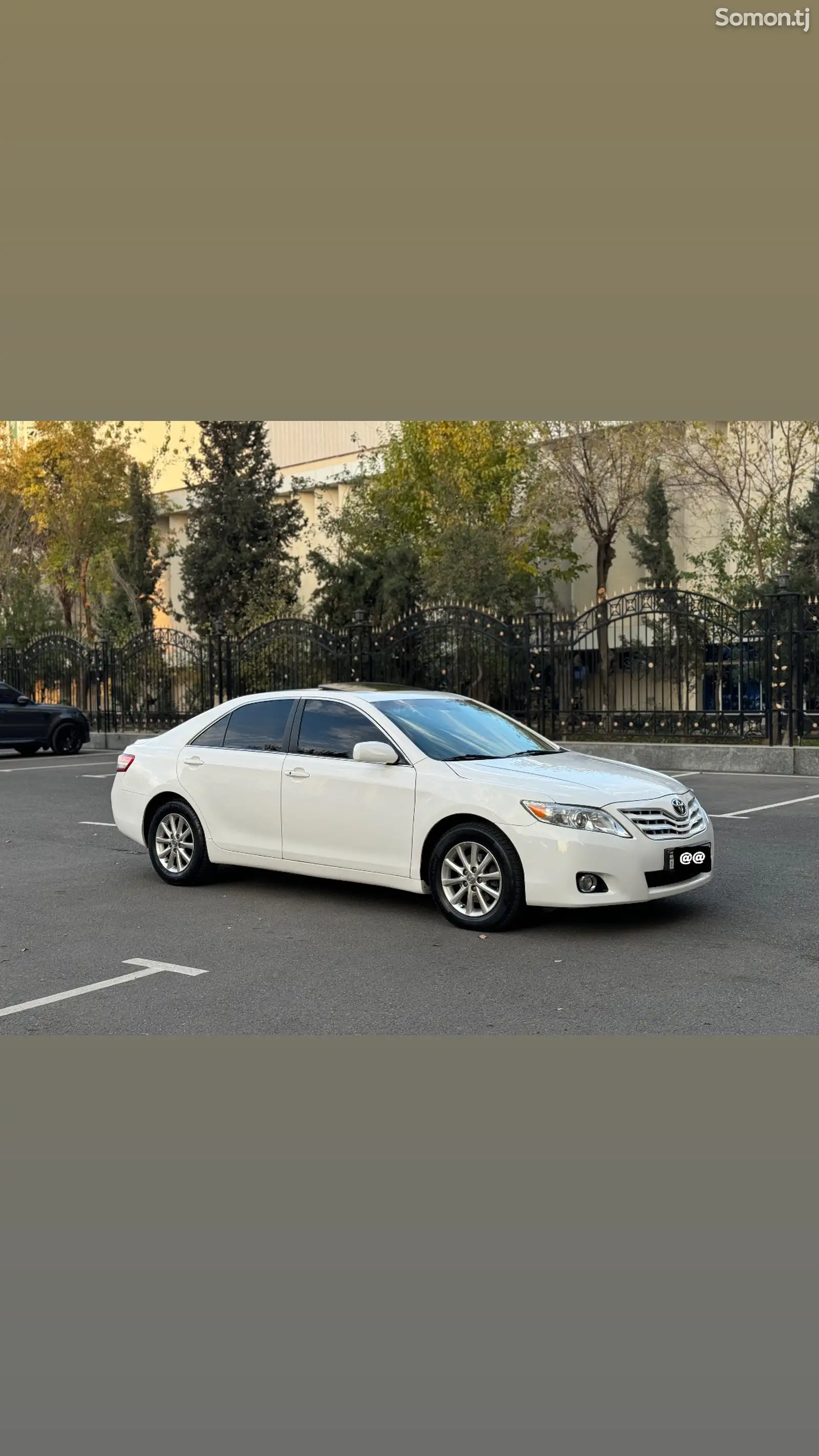 Toyota Camry, 2011-1