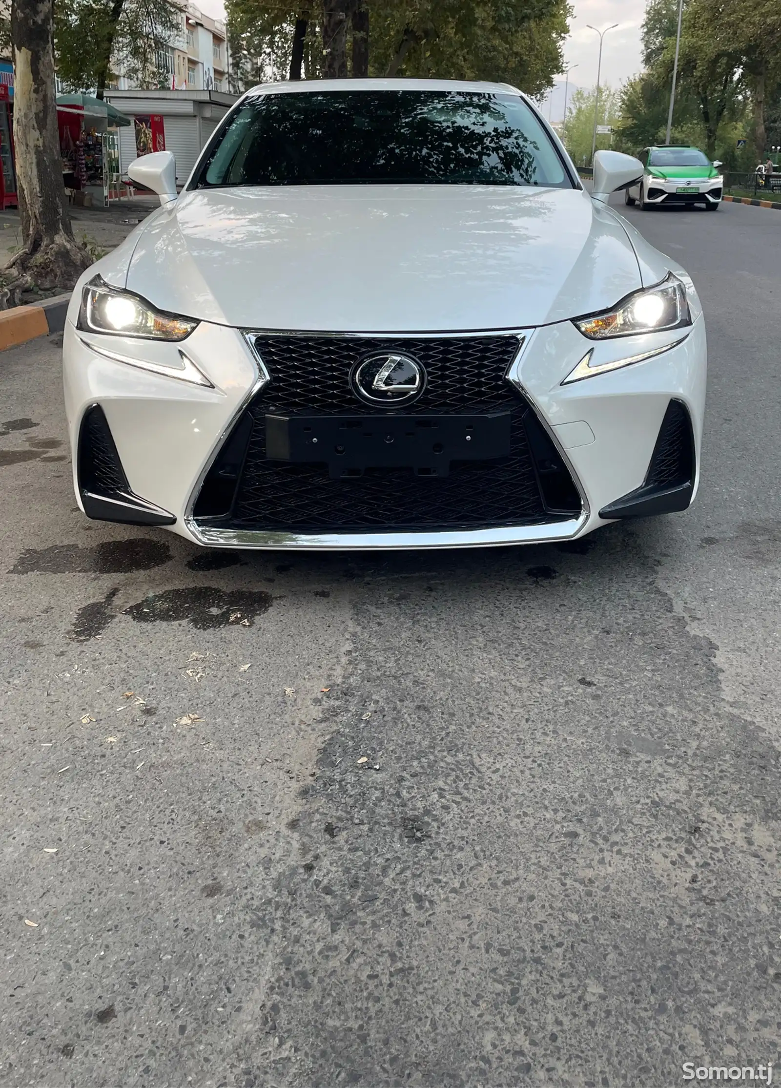 Lexus IS series, 2017-1