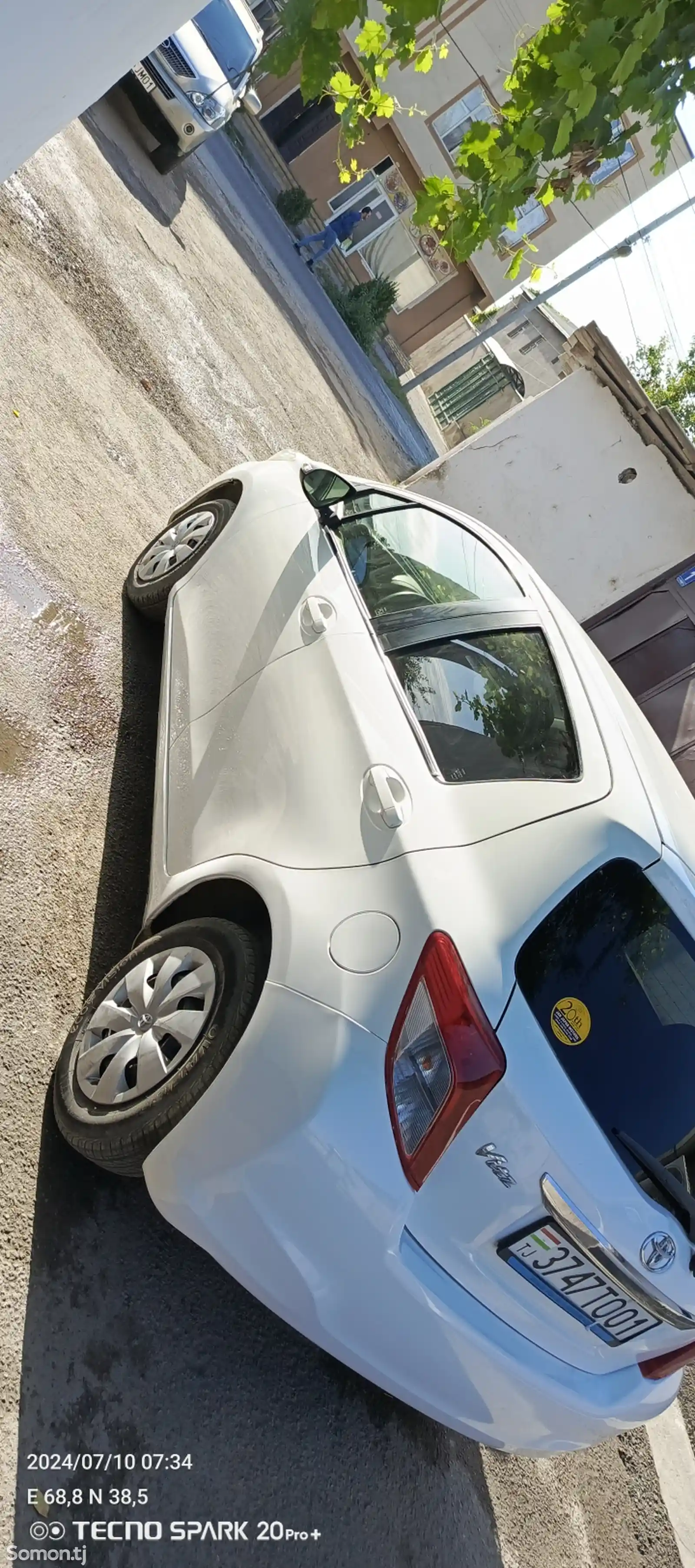 Toyota Vitz, 2012-7