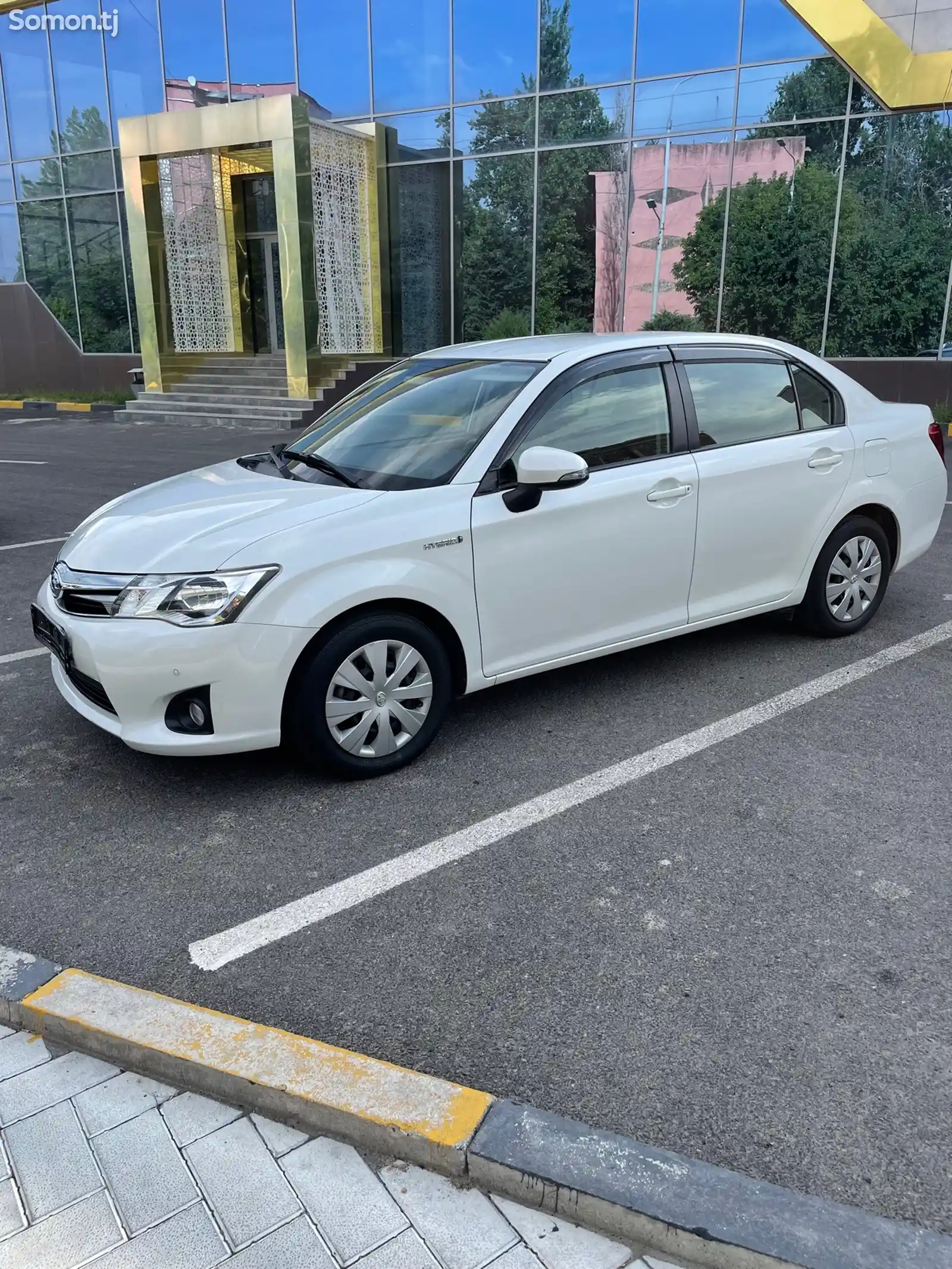 Toyota Axio, 2014-6