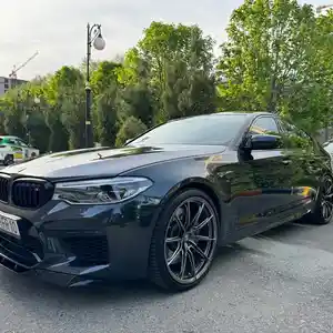 BMW M5, 2019