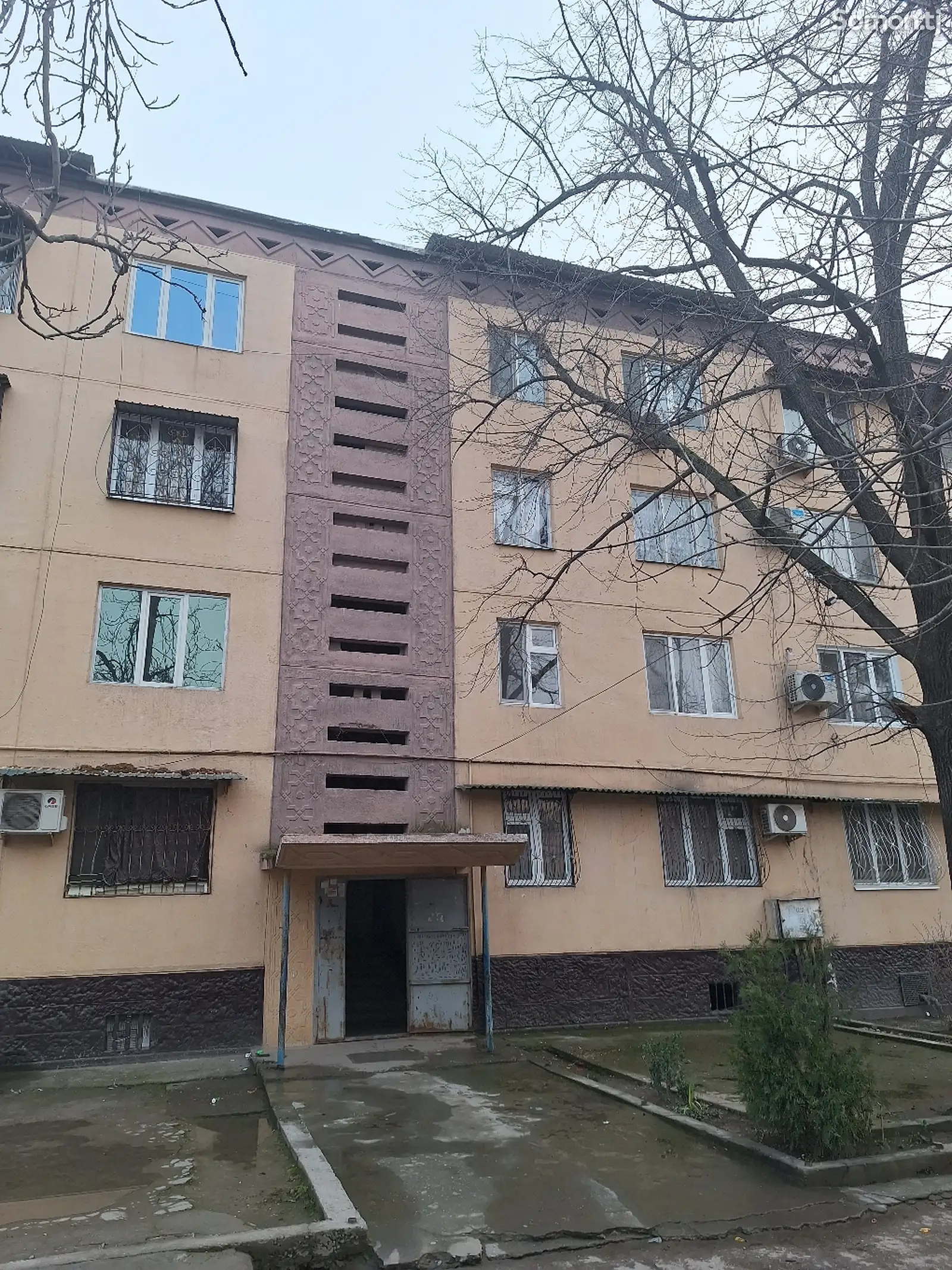 4-комн. квартира, 4 этаж, 80 м², 63мкр, Фирдавси-1