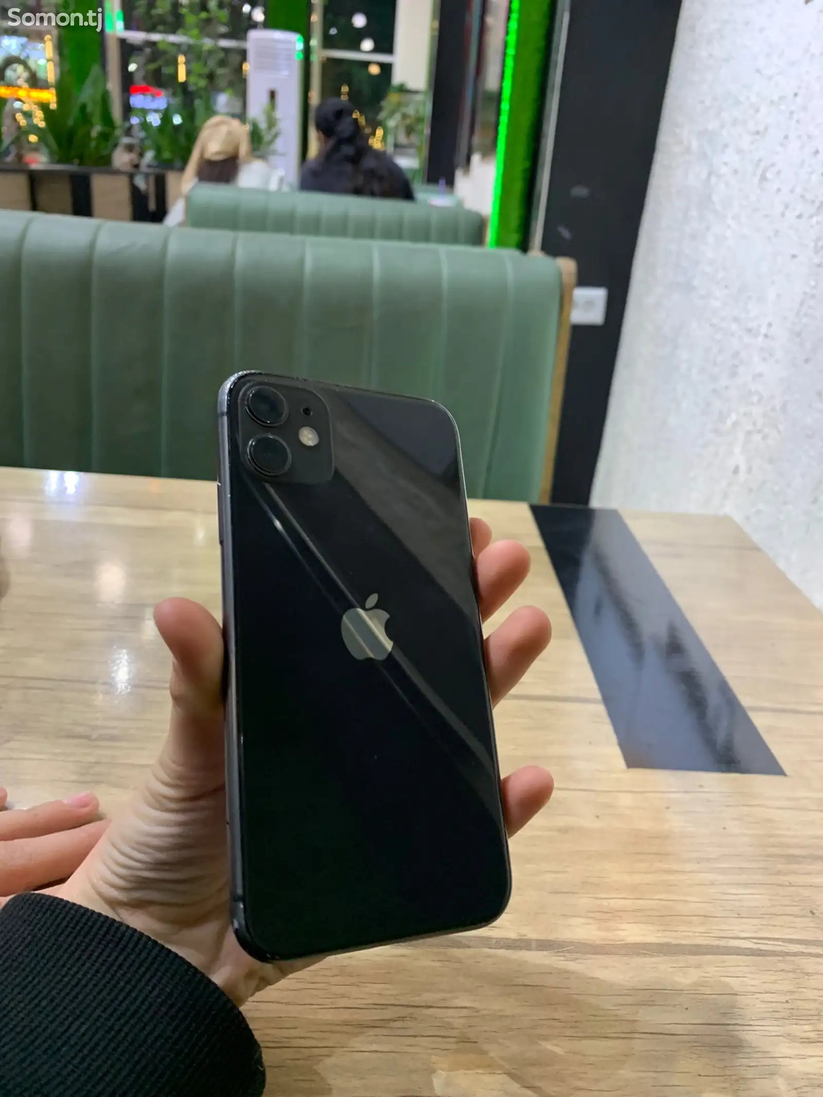 Apple iPhone 11, 64 gb, Black-1